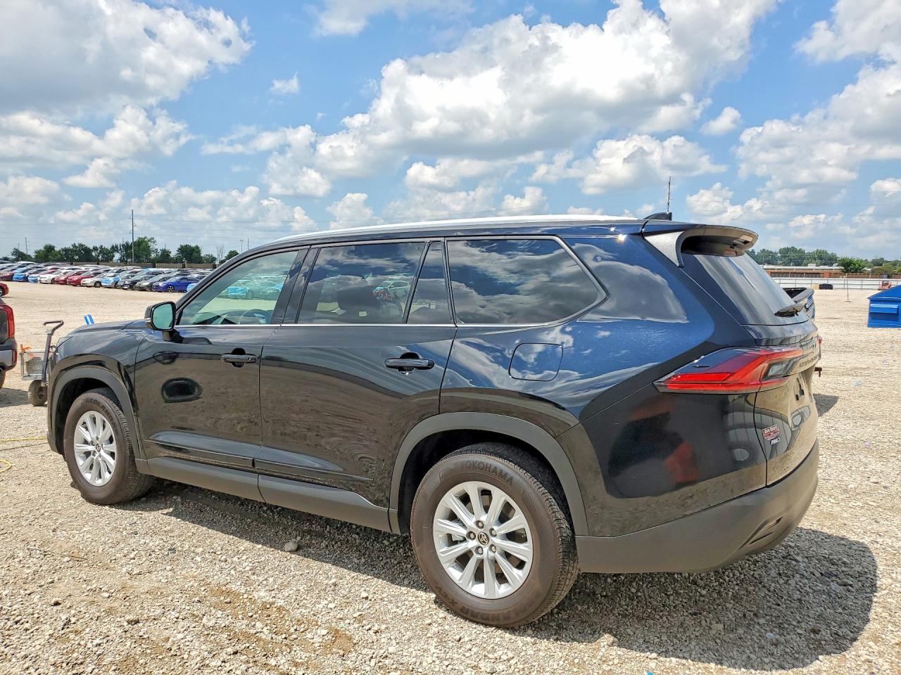 5TDAAAB51SS070655 · 2025 TOYOTA GRAND HIGHLANDER · 2/13