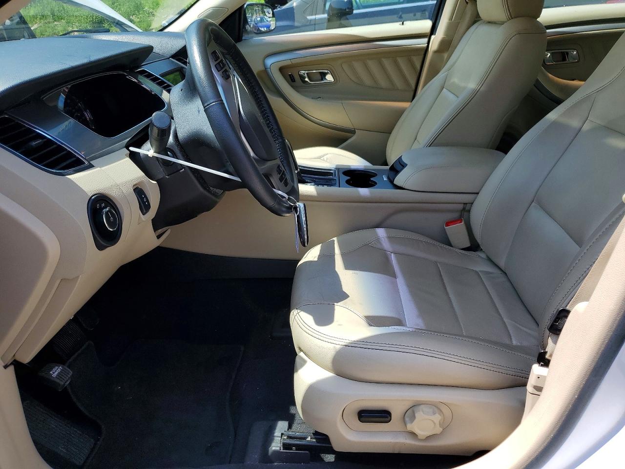 1FAHP2E87KG102579 · 2019 FORD TAURUS · 7/12