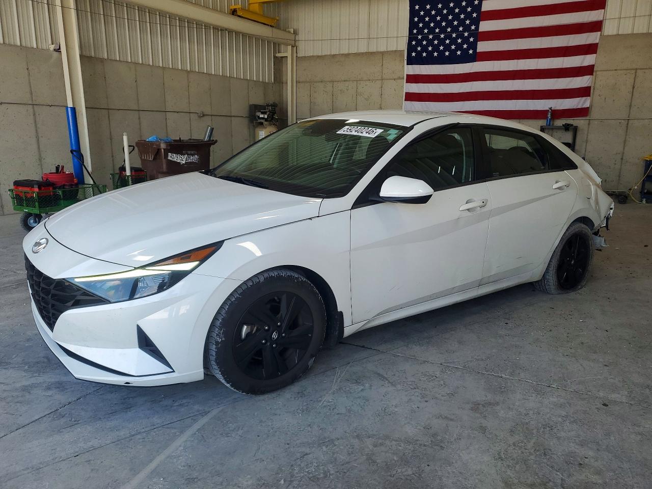 5NPLS4AG1NH076301 · 2022 HYUNDAI ELANTRA