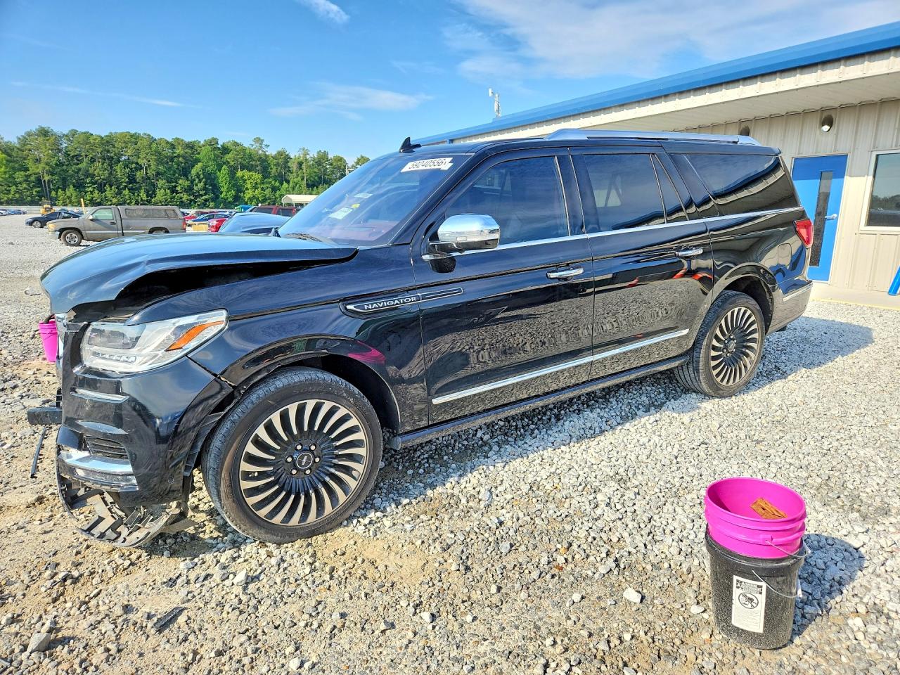 5LMJJ3TTXJEL14096 · 2018 LINCOLN NAVIGATOR