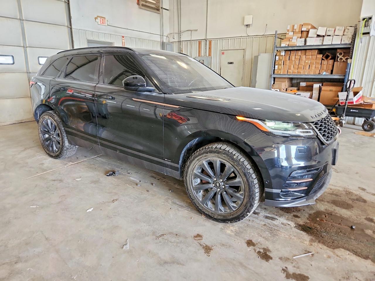 SALYL2RV8JA730117 · 2018 LAND ROVER RANGE ROVER VELAR · 4/13