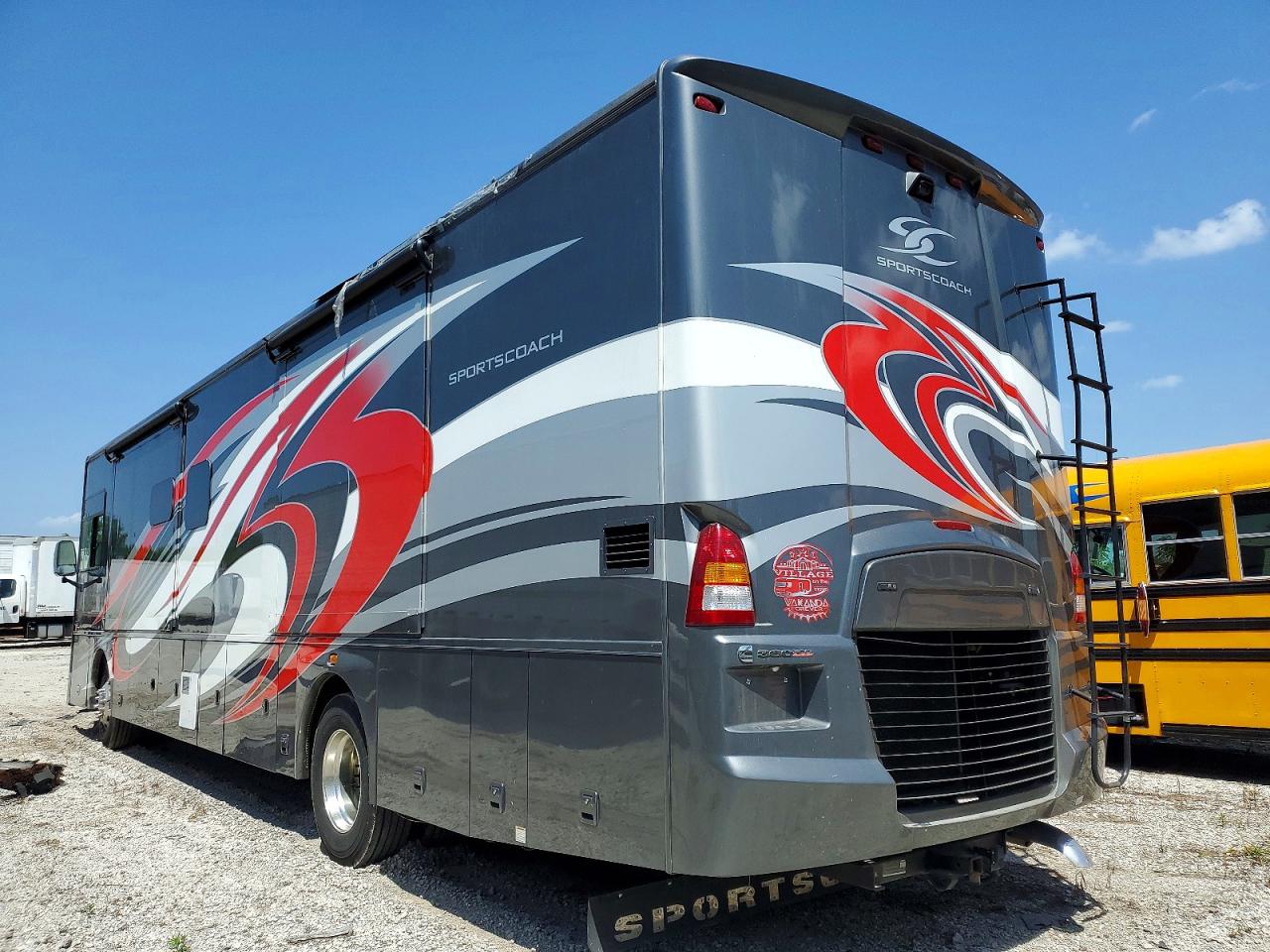 4UZAB2FC0JCJT5812 · 2018 FREIGHTLINER CHASSIS · 3/10