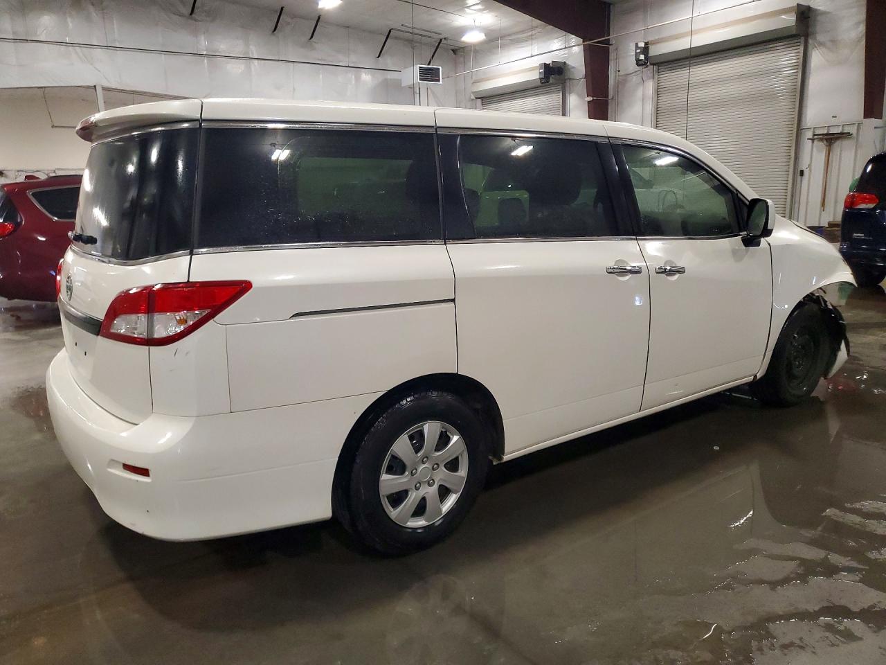 JN8AE2KP7G9157529 · 2016 NISSAN QUEST · 3/13
