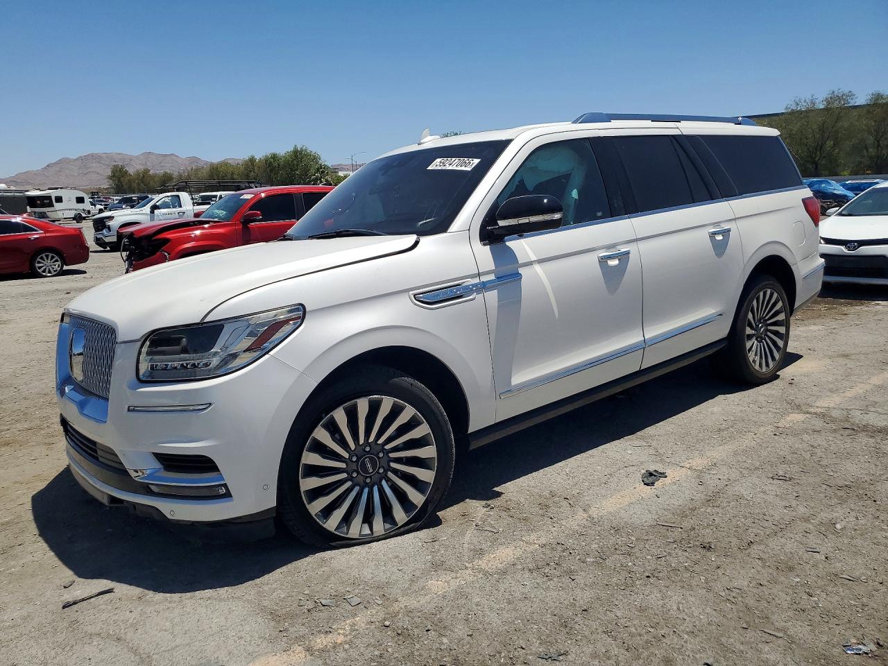 5LMJJ3LT0JEL03544 · 2018 LINCOLN NAVIGATOR