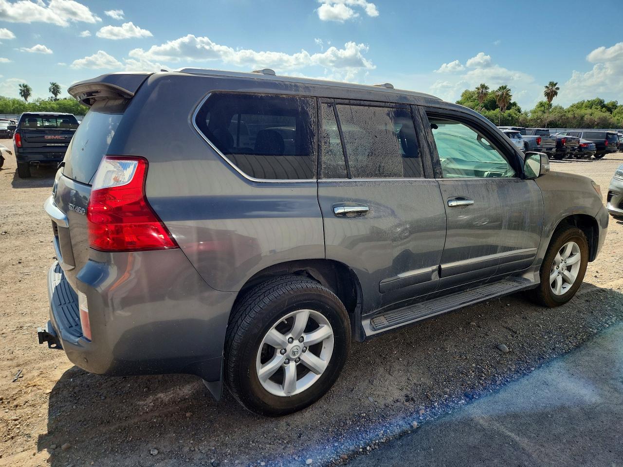 JTJJM7FXXB5028333 · 2011 LEXUS GX 460 · 3/12
