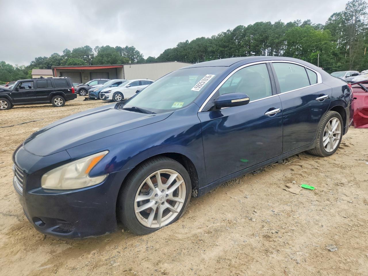 1N4AA5AP4AC810604 · 2010 NISSAN MAXIMA