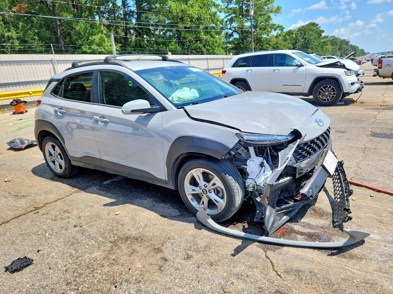 KM8K6CABXPU995748 · 2023 HYUNDAI KONA · 4/13