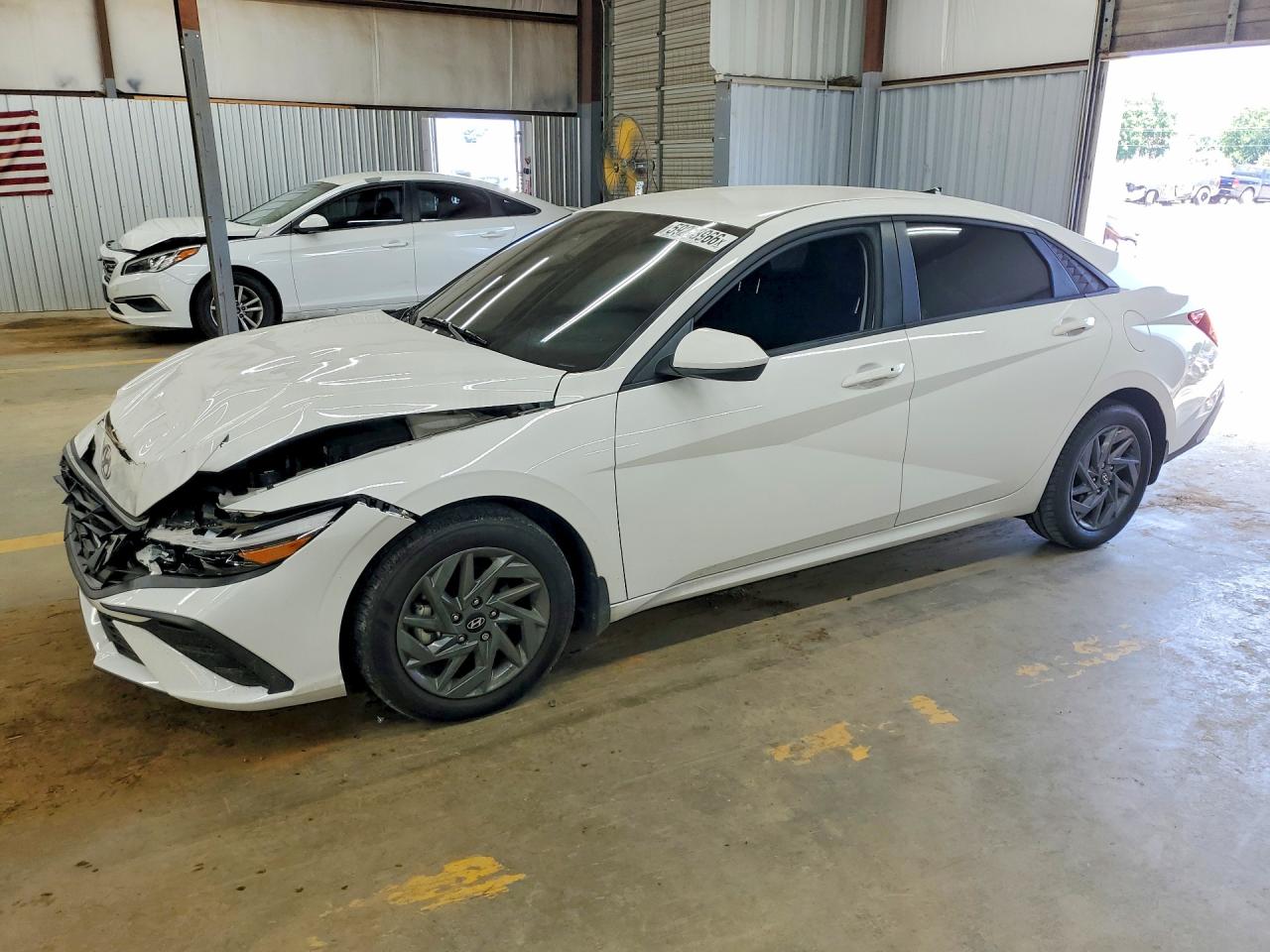 KMHLM4DG7RU680027 · 2024 HYUNDAI ELANTRA