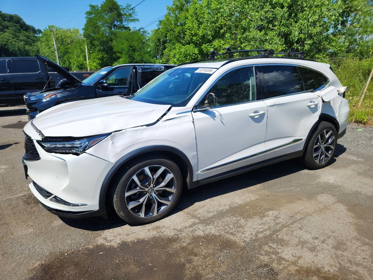 5J8YE1H44PL037015 · 2023 ACURA MDX