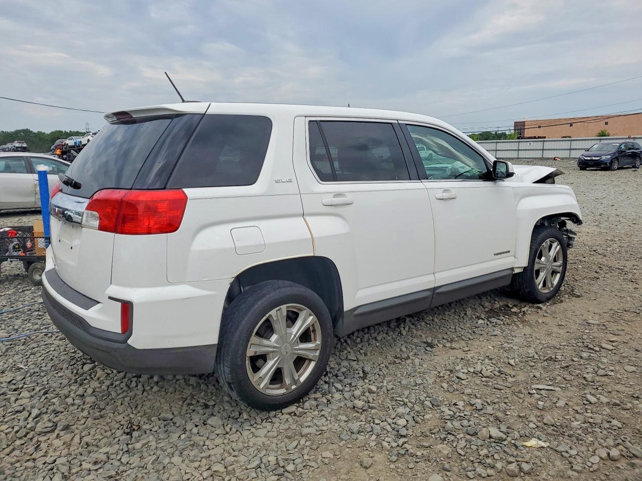 2GKALMEK2H6135775 · 2017 GMC TERRAIN · 3/12