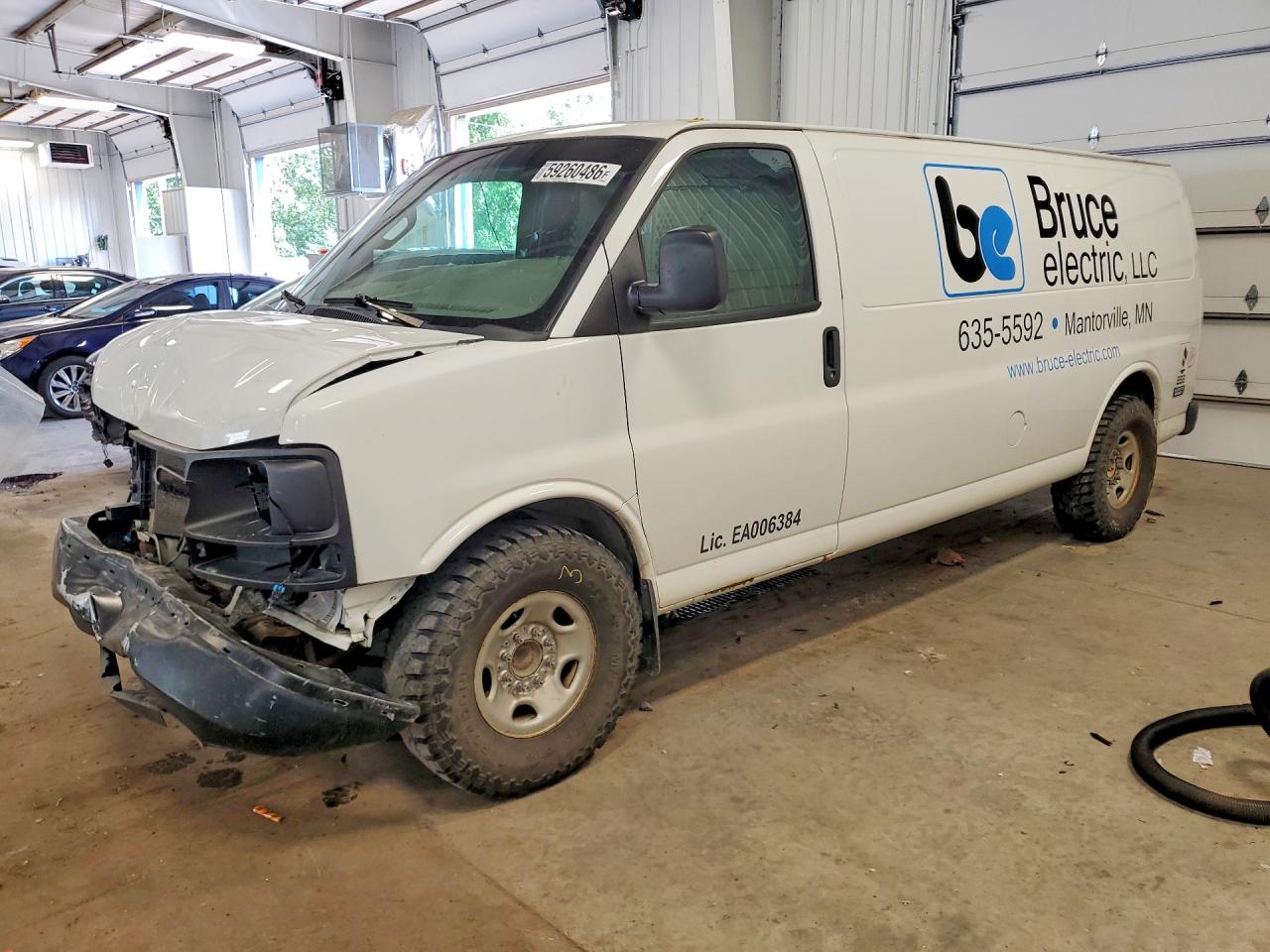 1GCWGBFFXG1200935 · 2016 CHEVROLET EXPRESS G2500