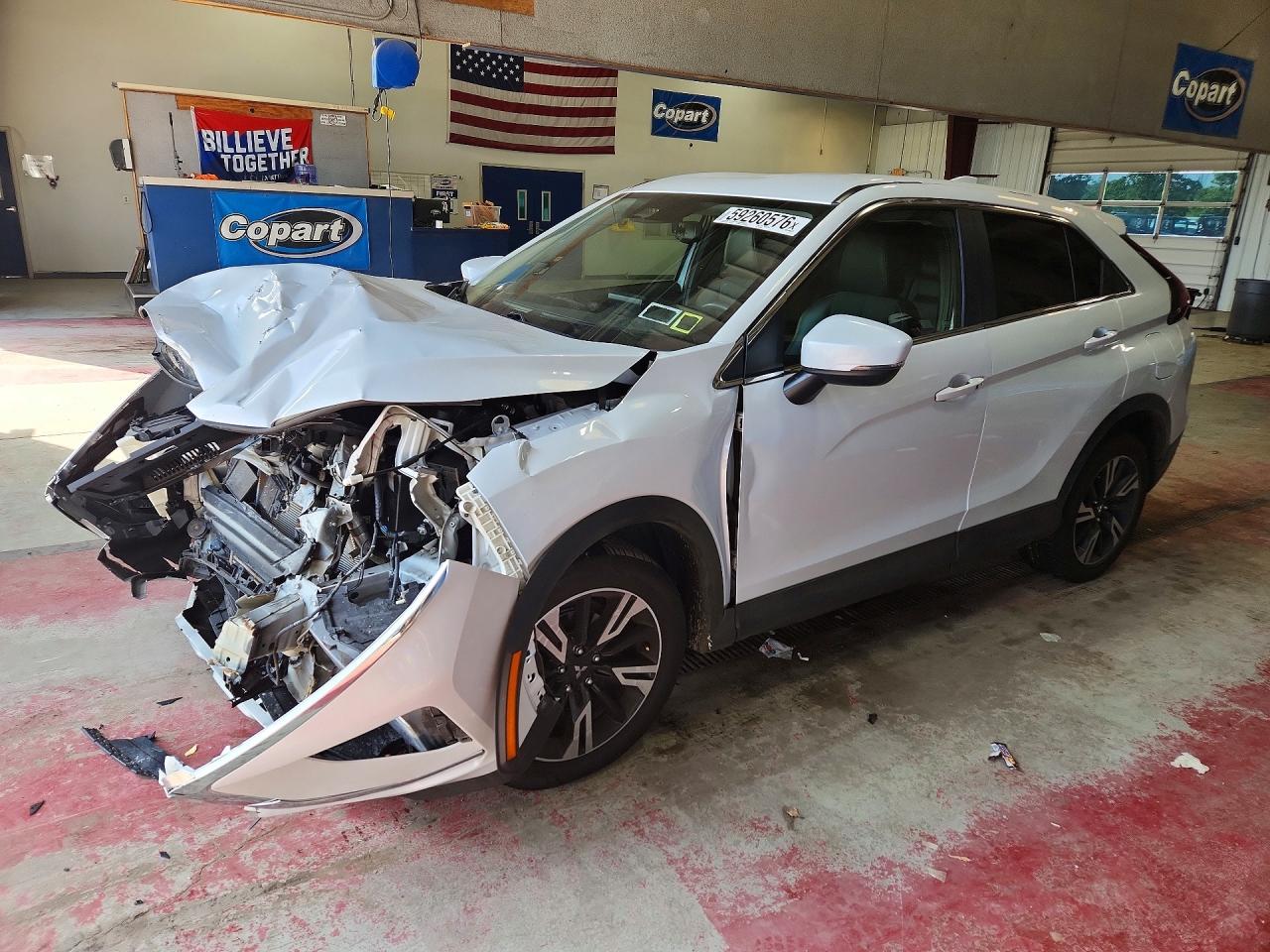 JA4ATWAAXRZ061588 · 2024 MITSUBISHI ECLIPSE CROSS