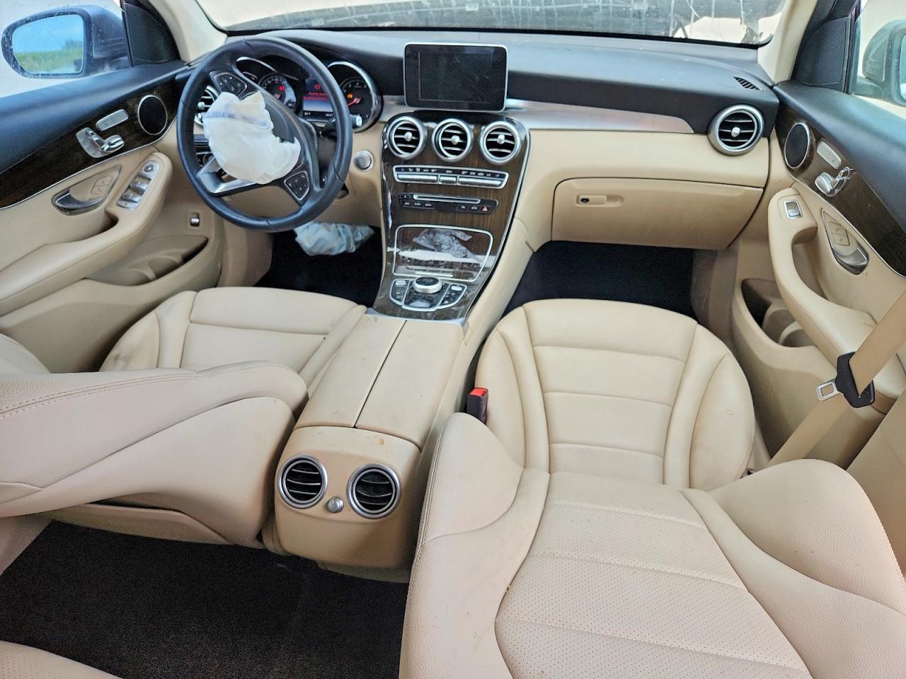 WDC0G4JB4KV155041 · 2019 MERCEDES-BENZ GLC · 8/13
