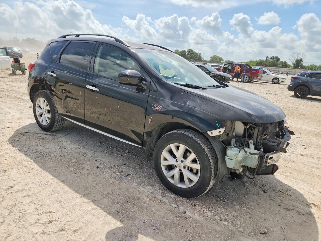 JN8AZ1MU4DW205664 · 2013 NISSAN MURANO · 4/14