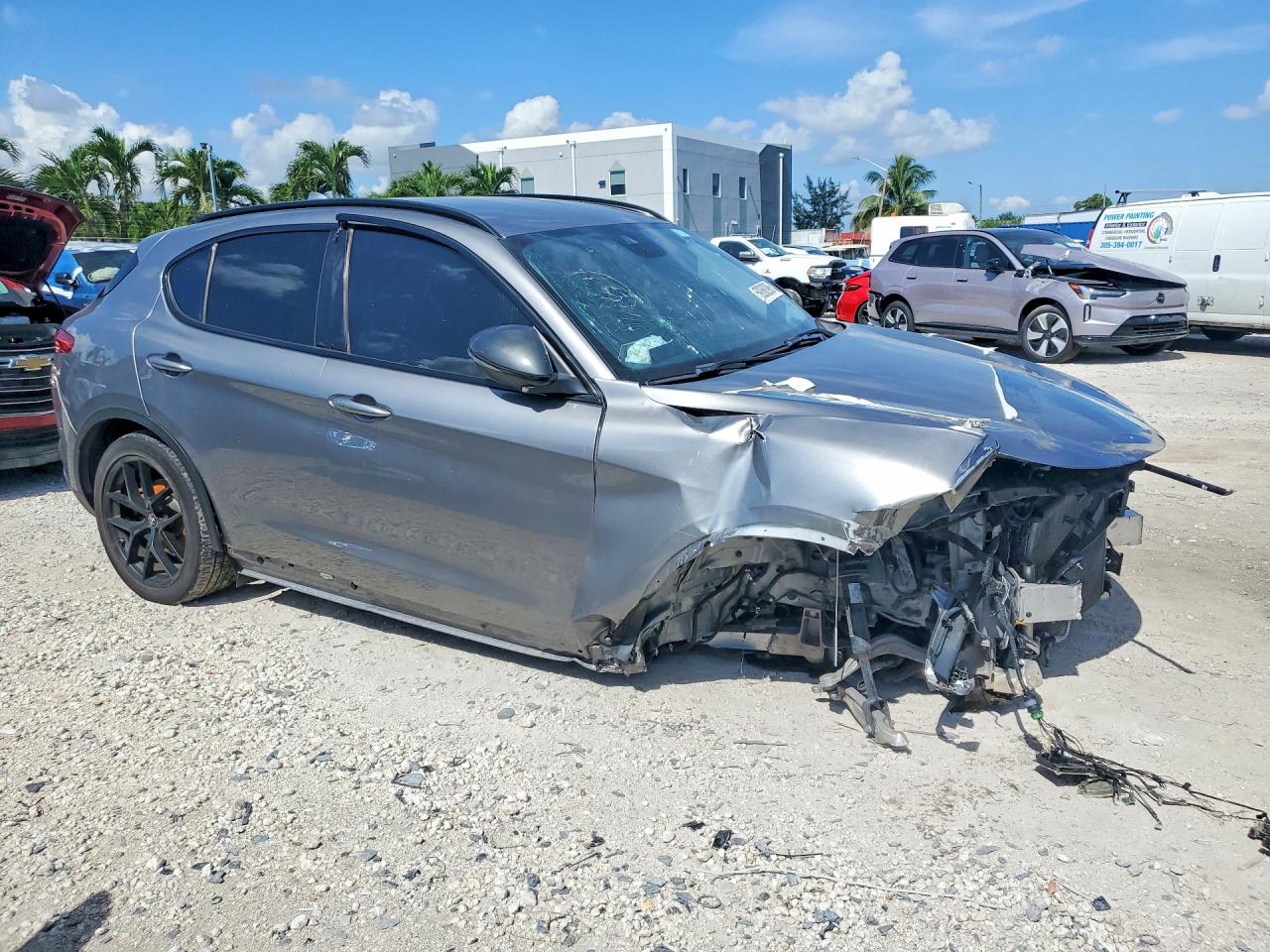 ZASPAJAN6L7C75483 · 2020 ALFA ROMEO STELVIO · 4/12