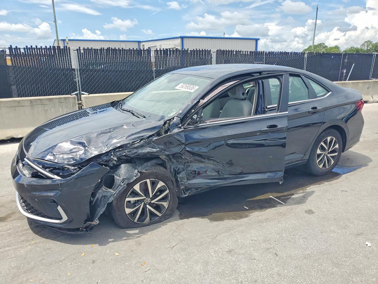 3VW5X7BU5SM065465 · 2025 VOLKSWAGEN JETTA