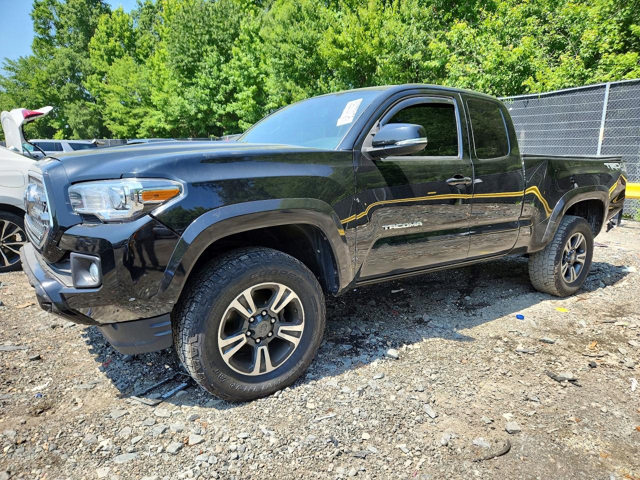 5TFSZ5AN6GX001791 · 2016 TOYOTA TACOMA