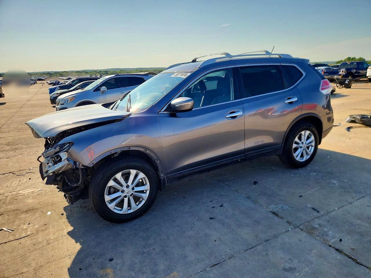 2015 NISSAN ROGUE