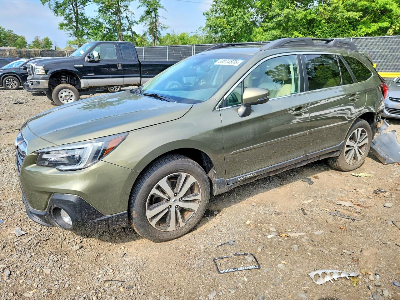 4S4BSANC4J3228686 · 2018 SUBARU OUTBACK