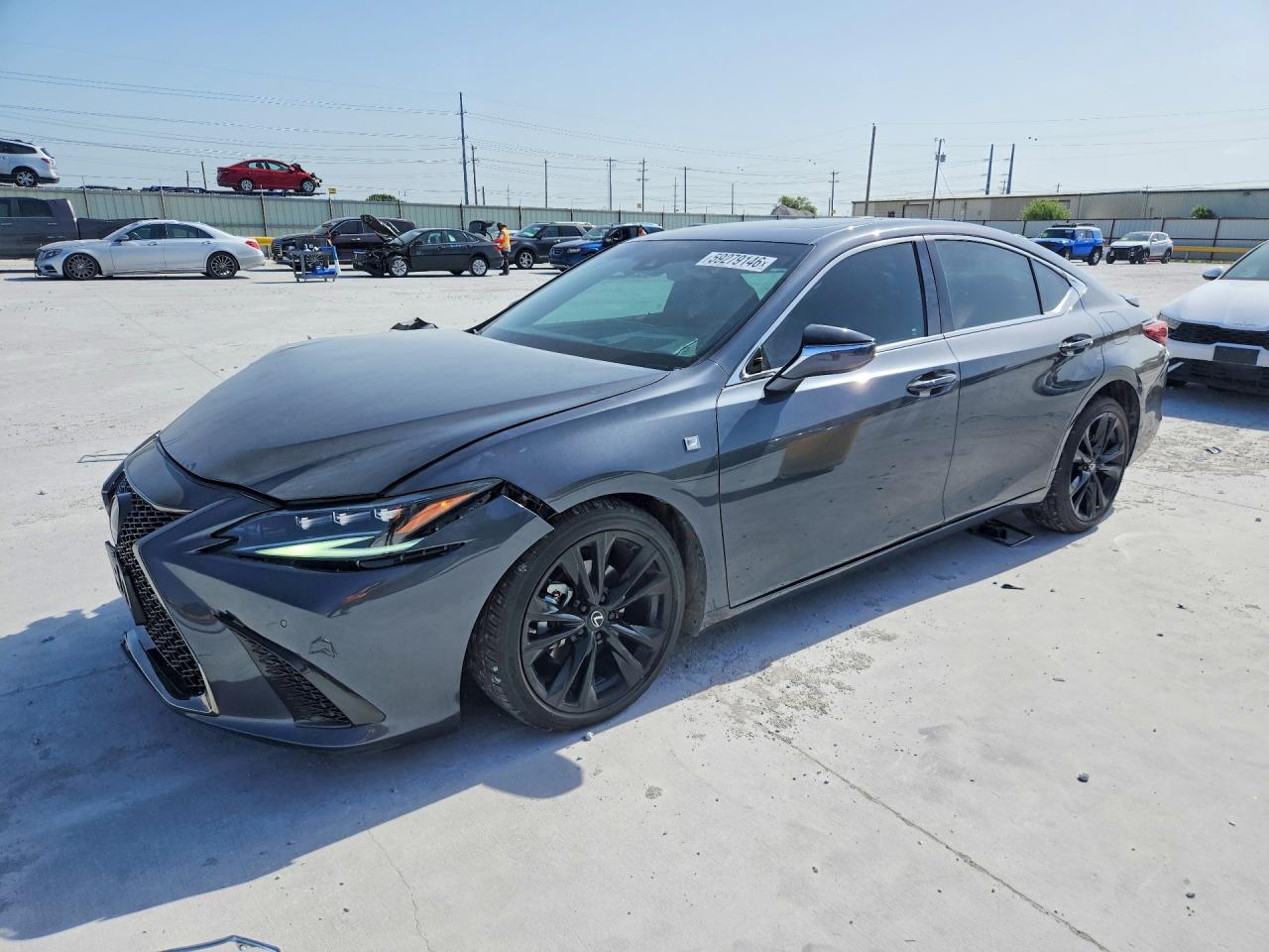 58AJZ1B15NU133301 · 2022 LEXUS ES