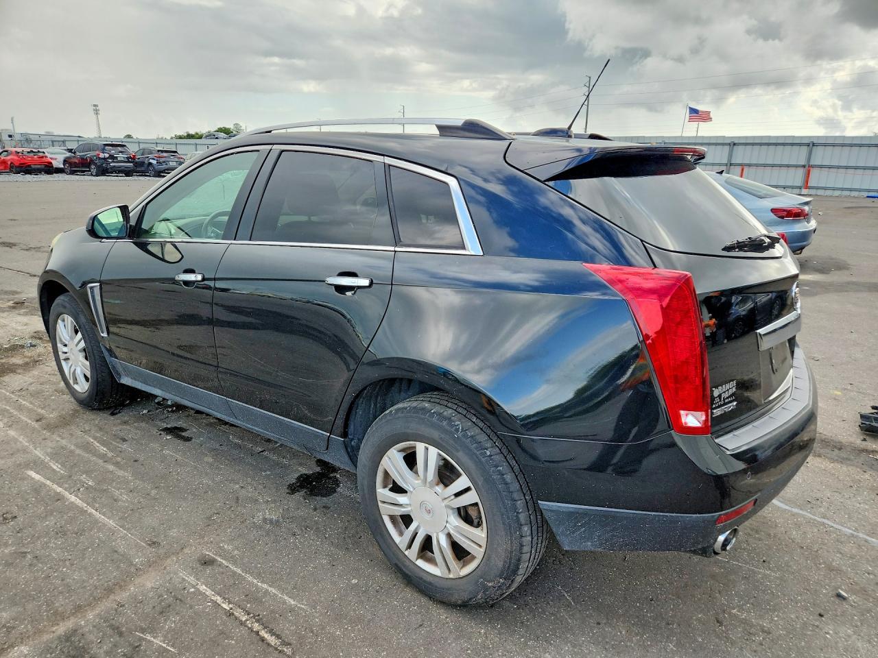 3GYFNBE37GS558452 · 2016 CADILLAC SRX · 2/13