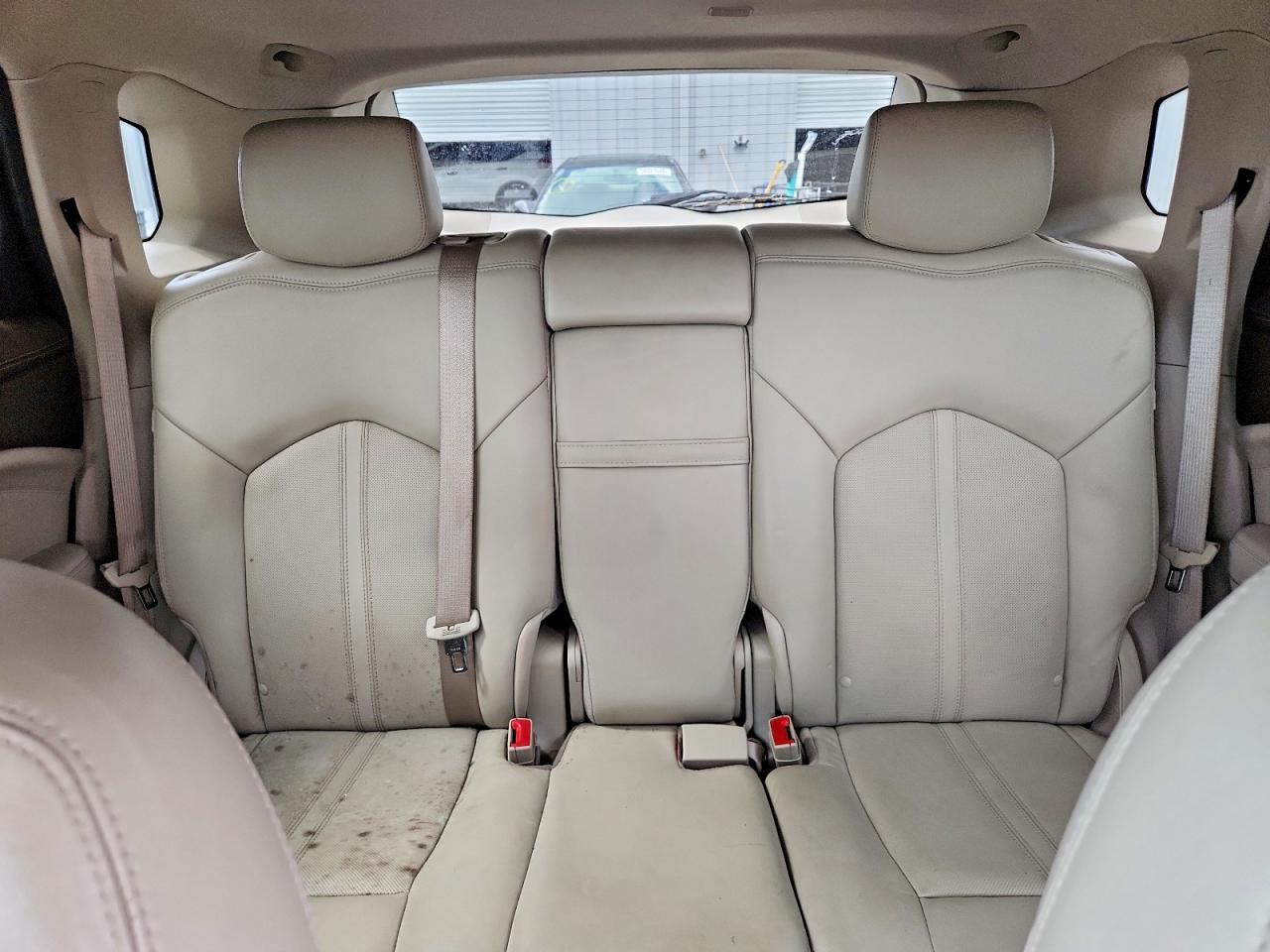 3GYFNBE37GS558452 · 2016 CADILLAC SRX · 10/13