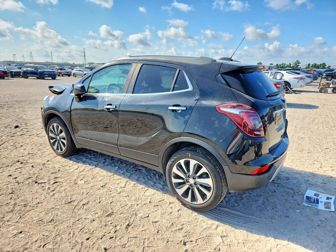 KL4CJESM1NB555309 · 2022 BUICK ENCORE · 2/13