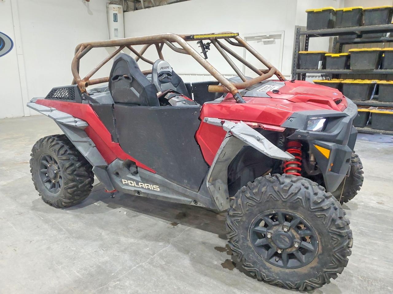 3NSVDE927JF945752 · 2018 POLARIS RZR