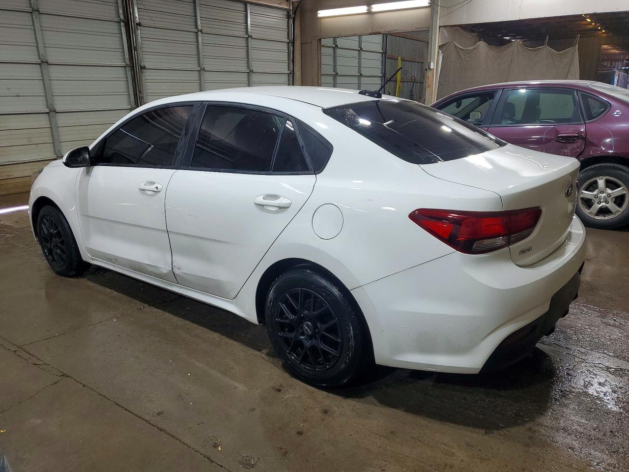 3KPA24AB0KE218973 · 2019 KIA RIO · 2/12