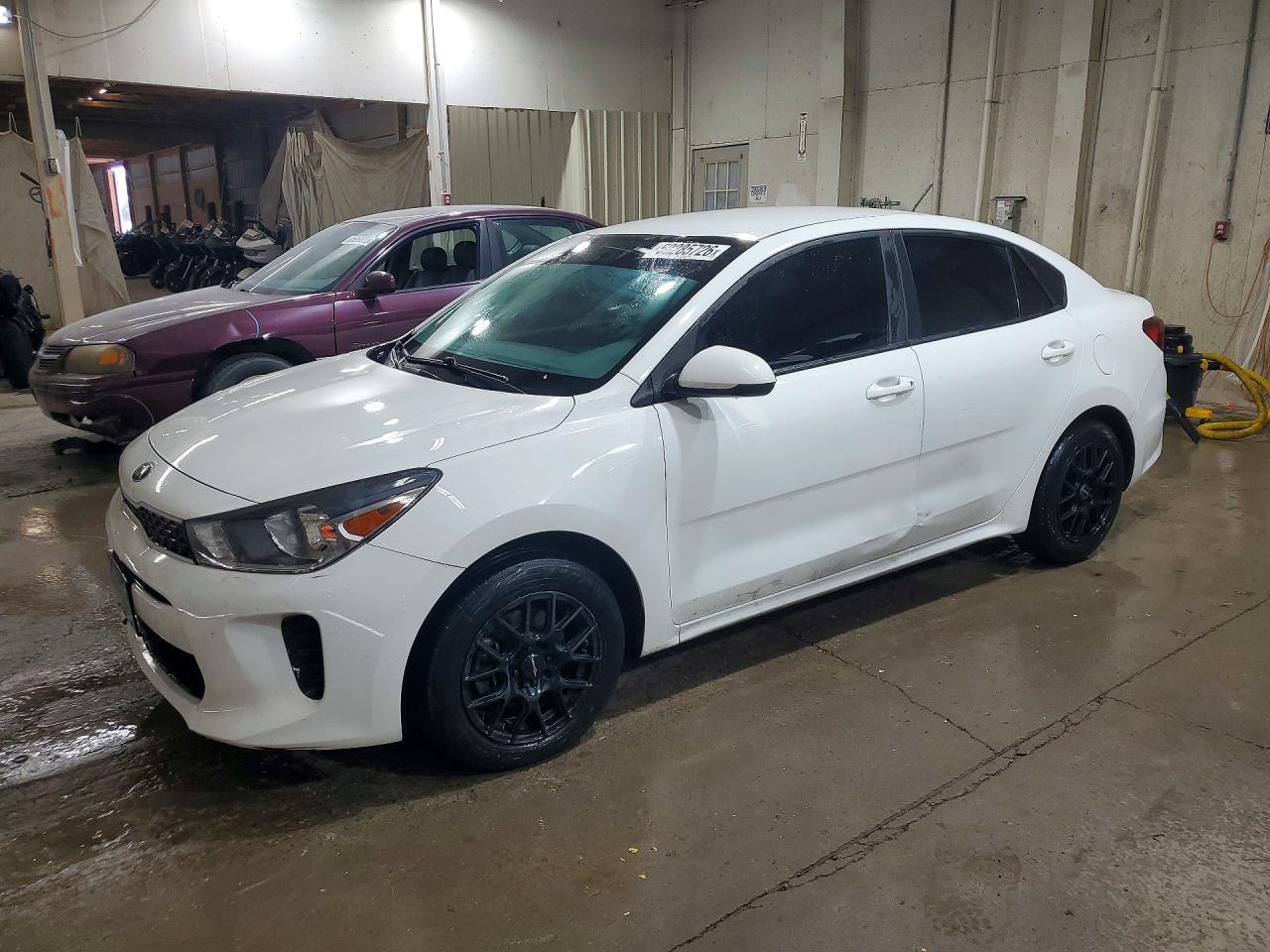 3KPA24AB0KE218973 · 2019 KIA RIO