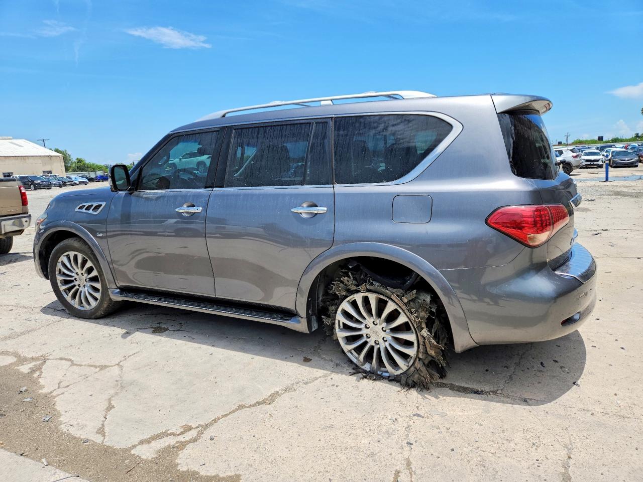 JN8AZ2NF7H9647364 · 2017 INFINITI QX80 · 2/12