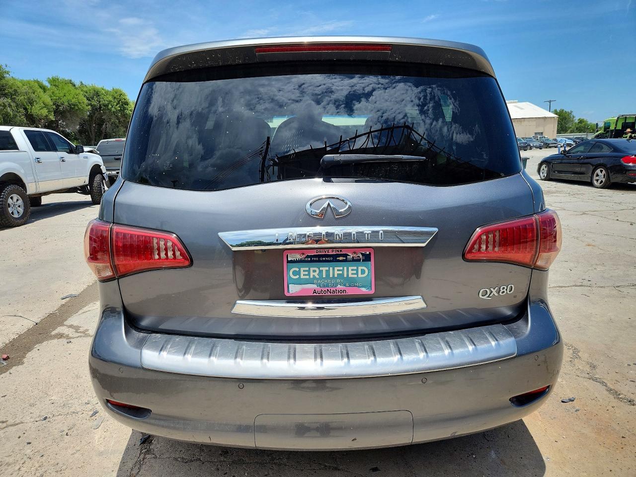 JN8AZ2NF7H9647364 · 2017 INFINITI QX80 · 6/12