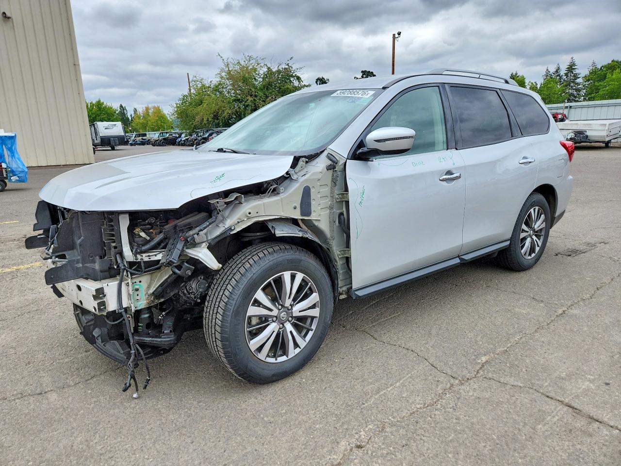 5N1DR2MM2JC670788 · 2018 NISSAN PATHFINDER