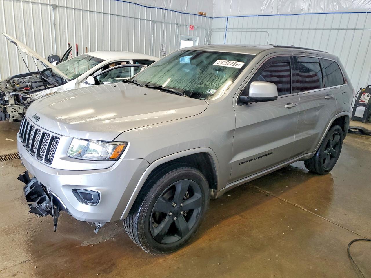 1C4RJFAG2FC924868 · 2015 JEEP GRAND CHEROKEE