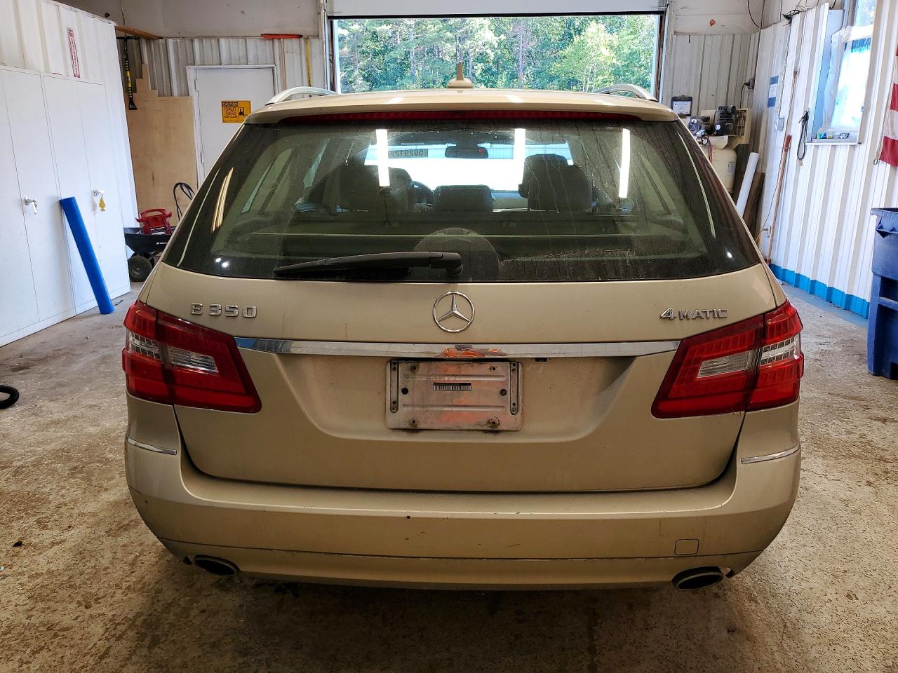 WDDHH8HB3BA305656 · 2011 MERCEDES-BENZ E · 6/12