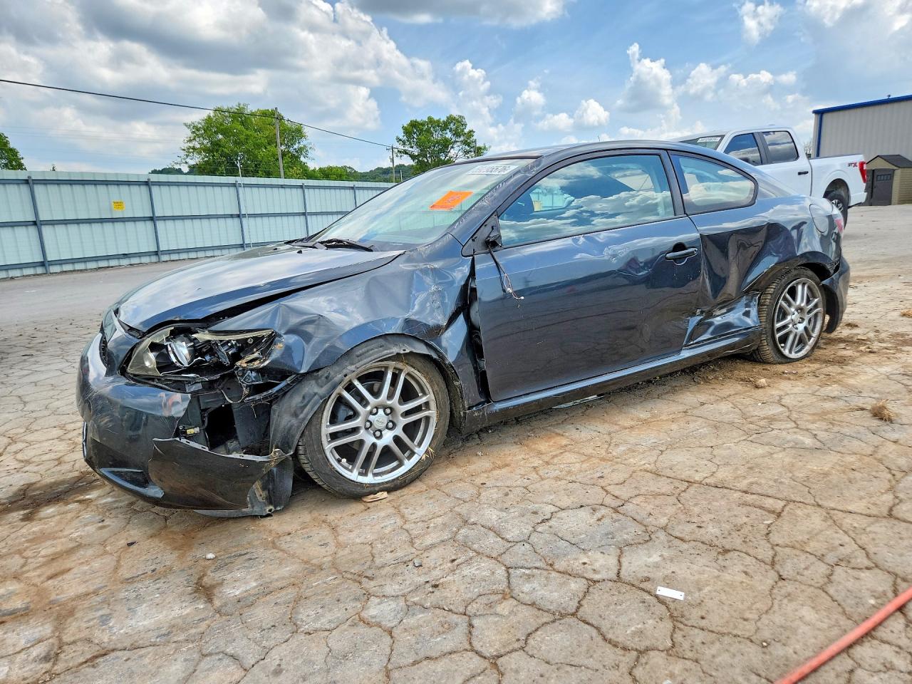 JTKDE167680240154 · 2008 SCION TC