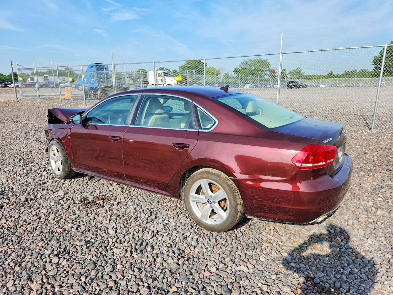 1VWBP7A38CC099396 · 2012 VOLKSWAGEN PASSAT · 2/12