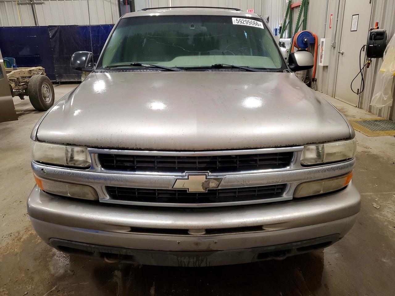 3GNFK16T71G176897 · 2001 CHEVROLET SUBURBAN · 5/14