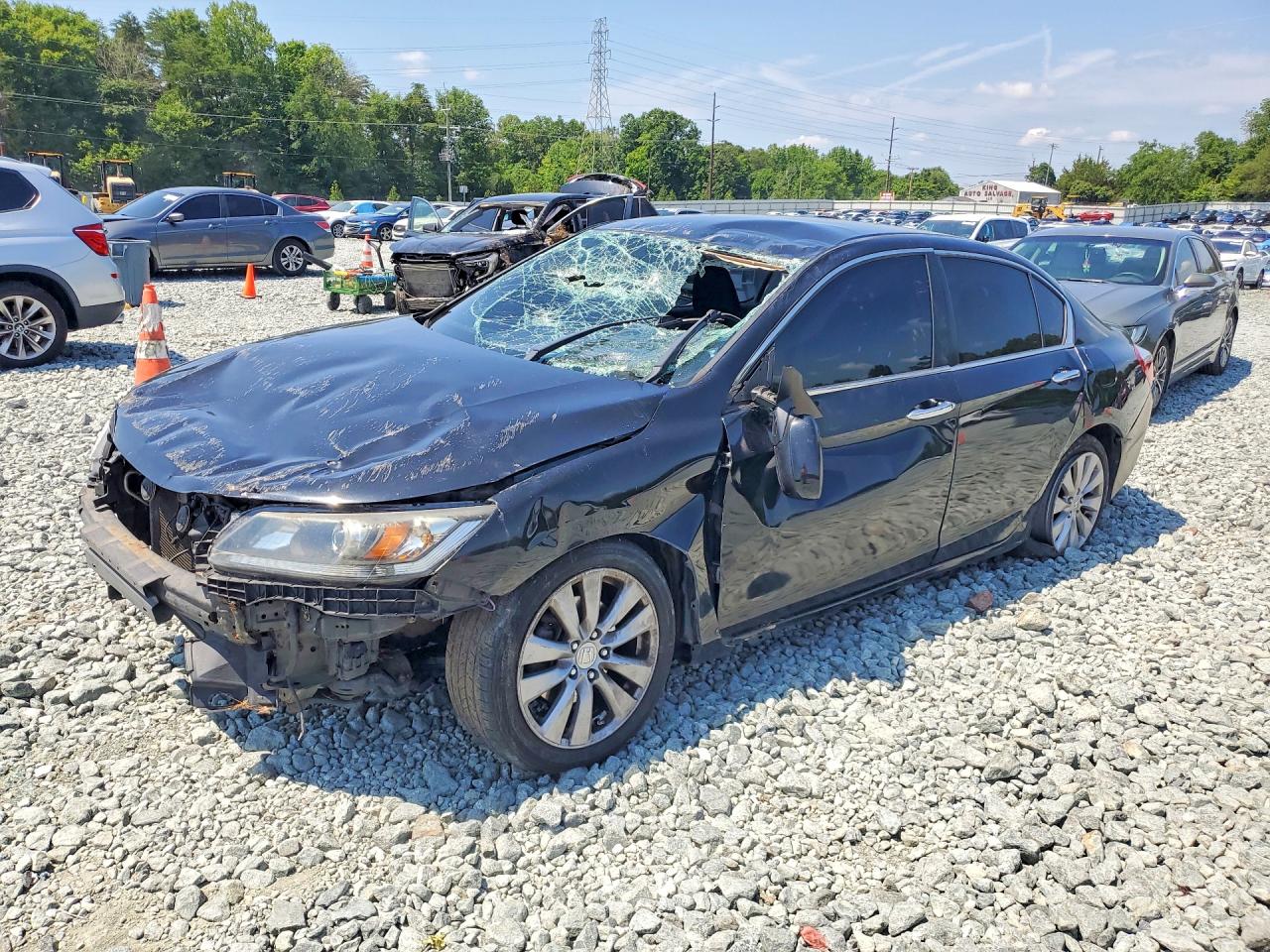 1HGCR2F50DA012524 · 2013 HONDA ACCORD