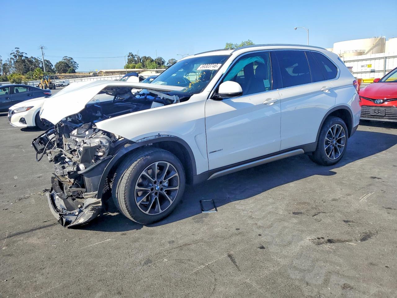 5UXKR2C57J0X09736 · 2018 BMW X5