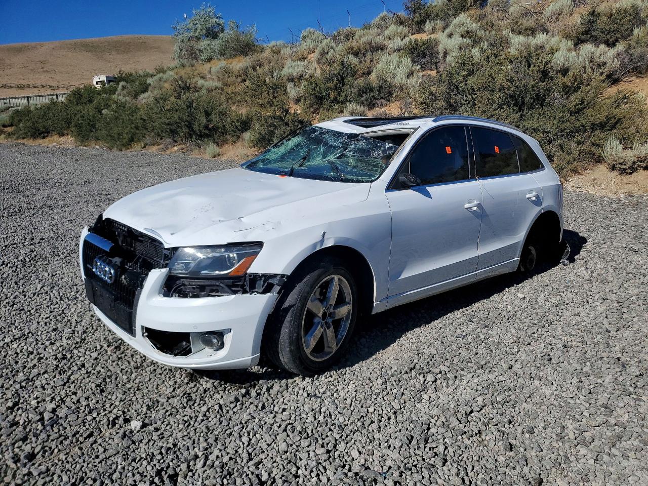 WA1LKAFP6AA106234 · 2010 AUDI Q5