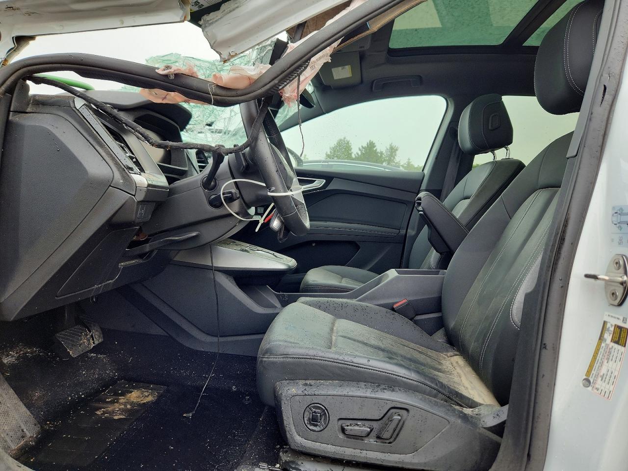 WA1LUBFZ9RP047402 · 2024 AUDI Q4 E-TRON · 7/14