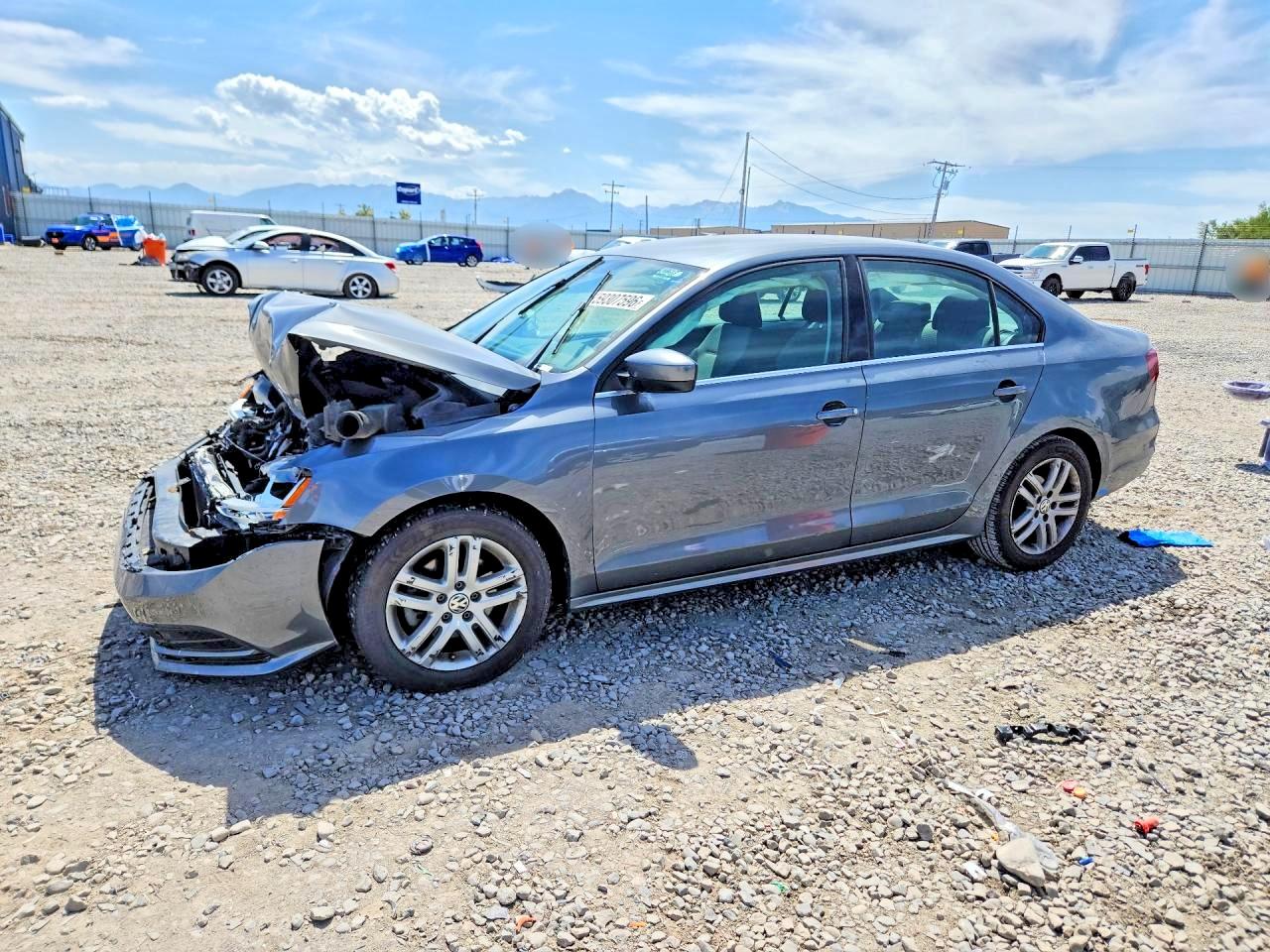 3VW167AJ8HM201542 · 2017 VOLKSWAGEN JETTA