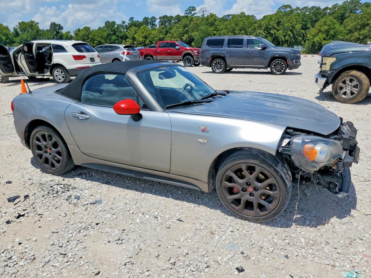 JC1NFAEKXH0114021 · 2017 FIAT 124 SPIDER · 4/13