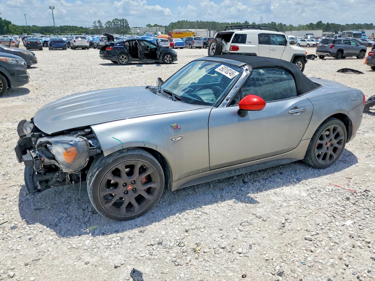 JC1NFAEKXH0114021 · 2017 FIAT 124 SPIDER