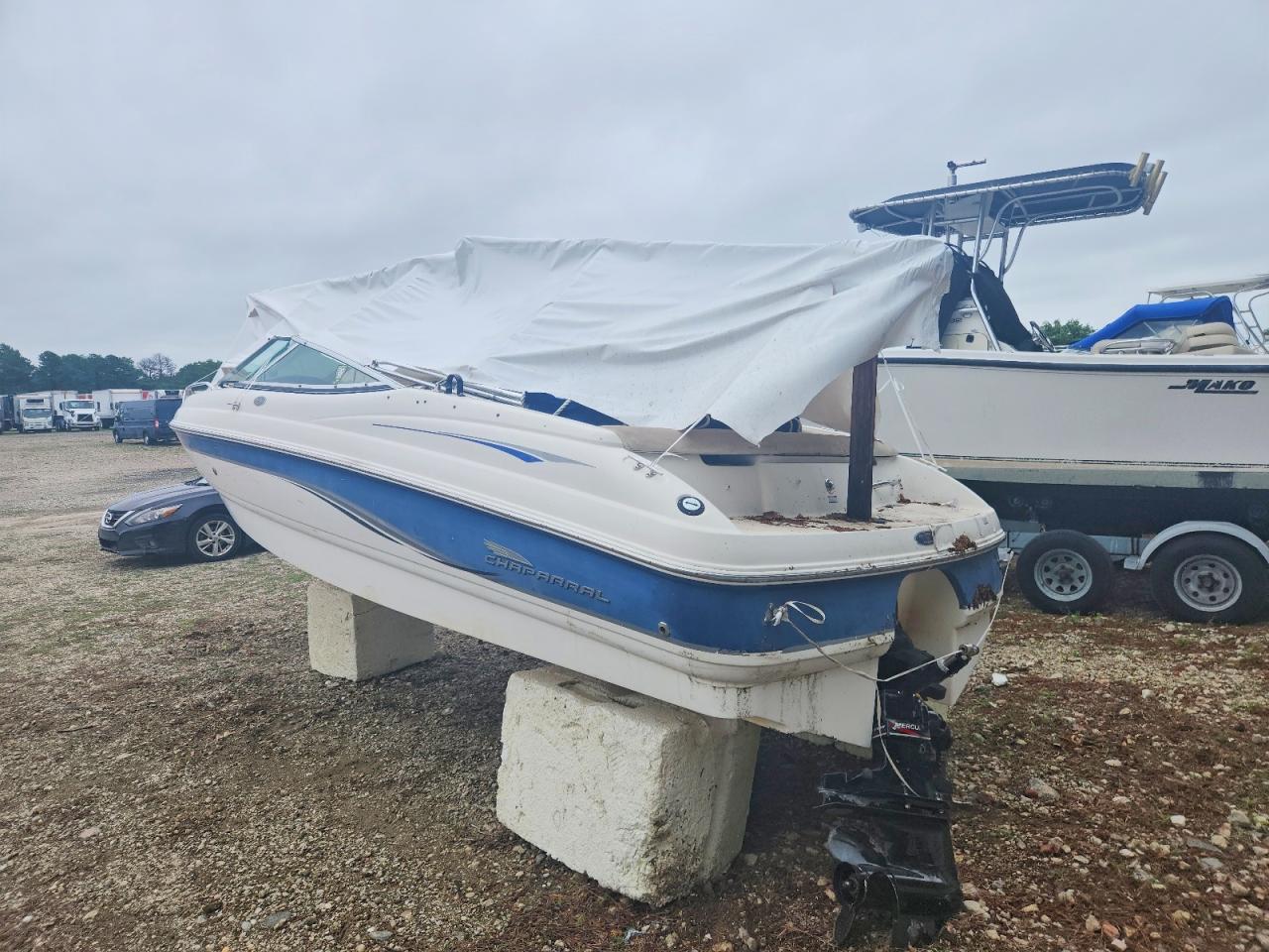 FBG41321H304 · 2004 CHAPARRAL BOAT · 3/10