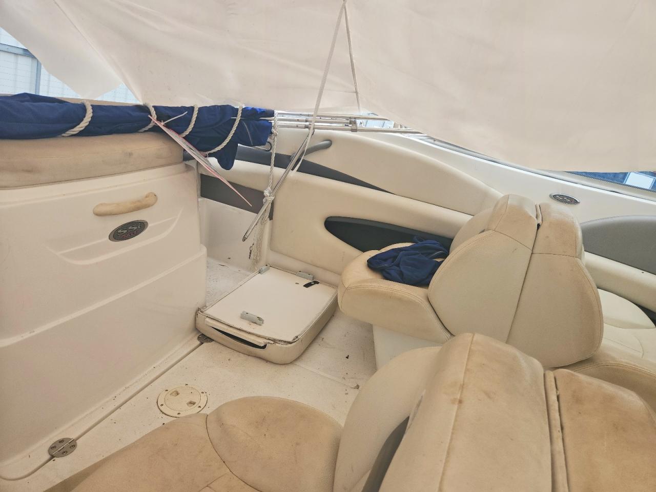 FBG41321H304 · 2004 CHAPARRAL BOAT · 6/10