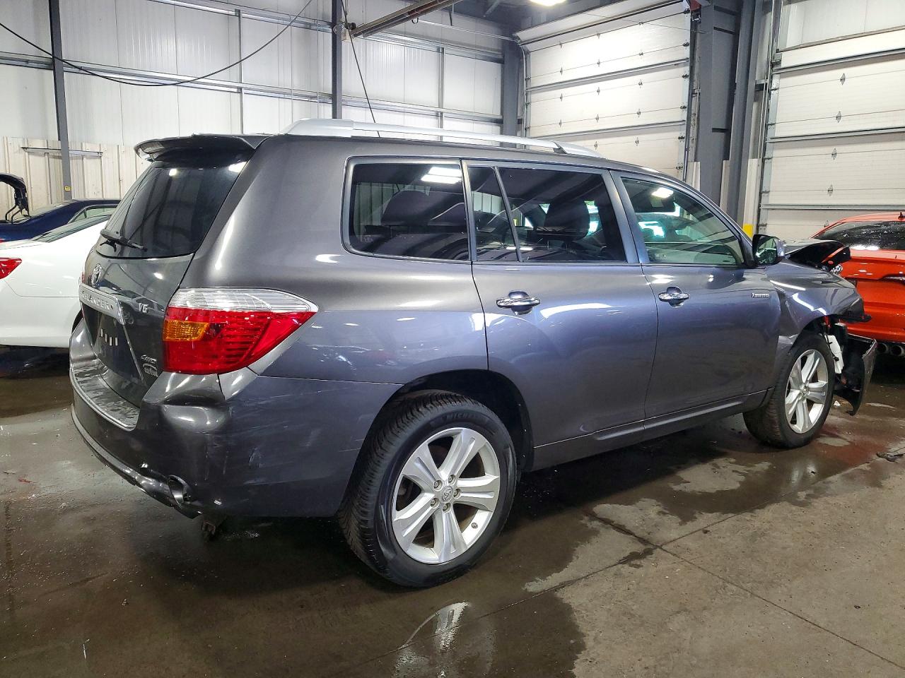 JTEES42AX92111424 · 2009 TOYOTA HIGHLANDER · 3/14