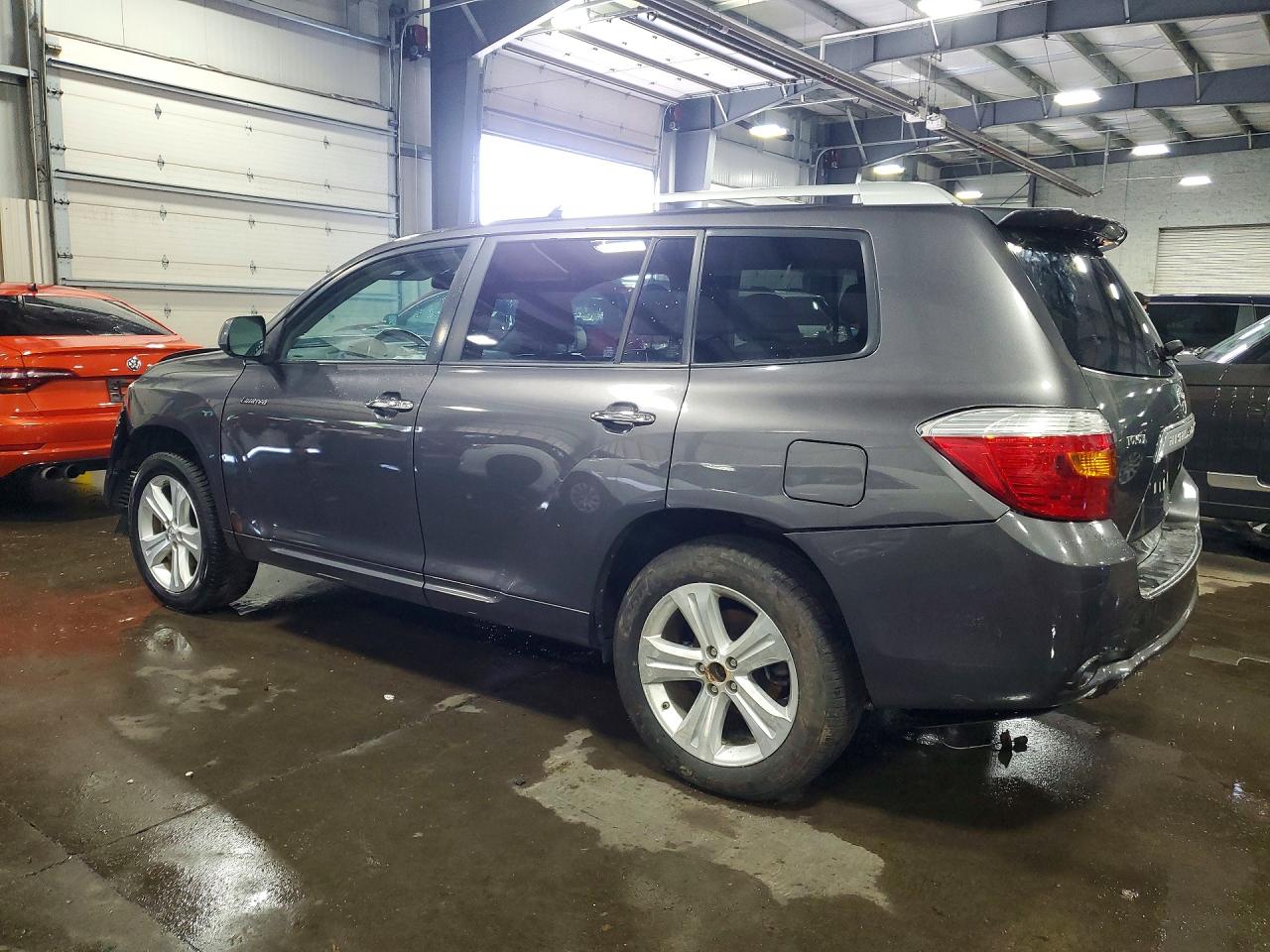 JTEES42AX92111424 · 2009 TOYOTA HIGHLANDER · 2/14