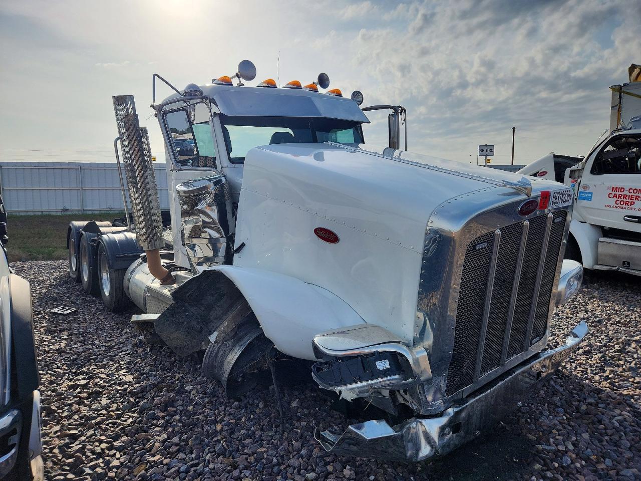 2018 PETERBILT 389